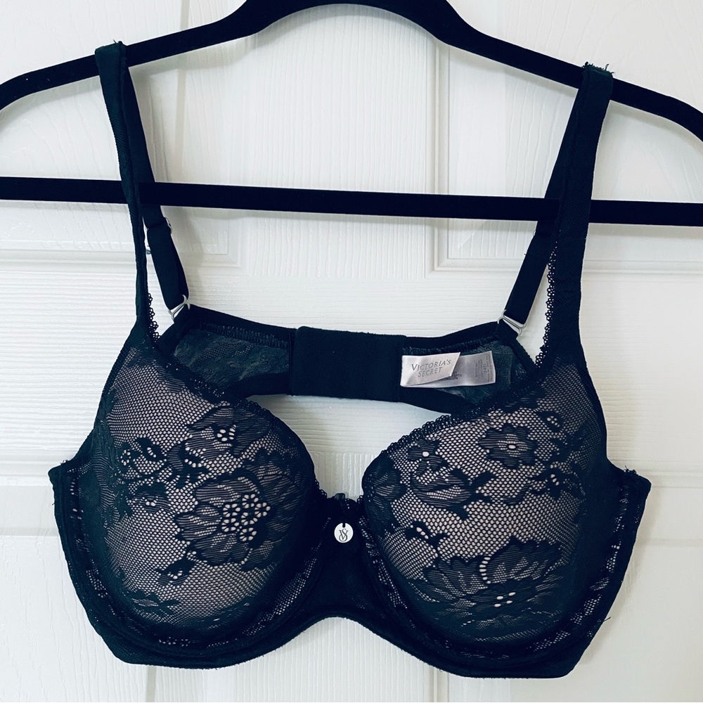 🌸 Victoria’s Secret Body by Victoria | Lined Demi Bra 34D Black|Nude NWOT